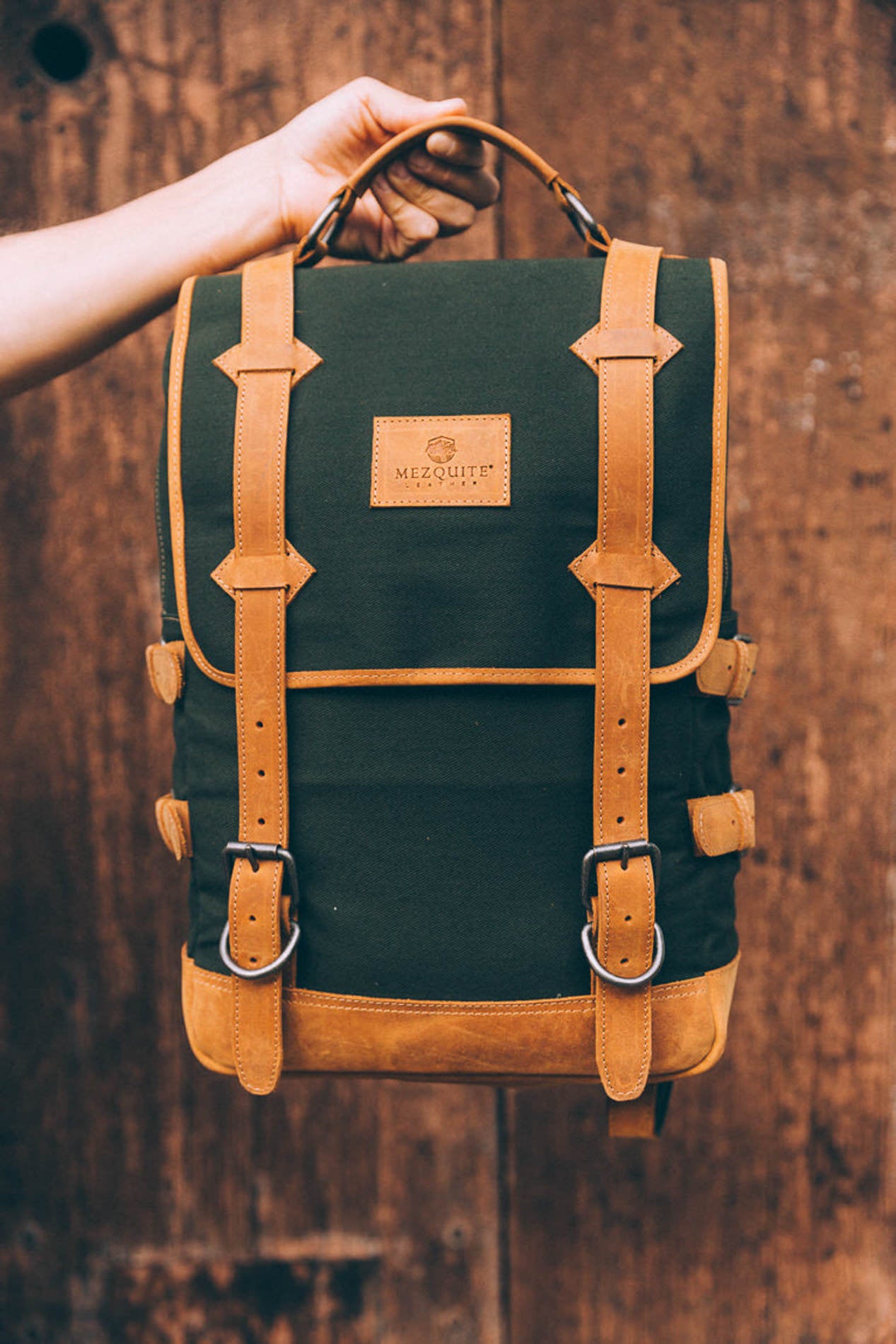 MAPLE Backpack – Genuine Leather & Timeless Craftsmanship